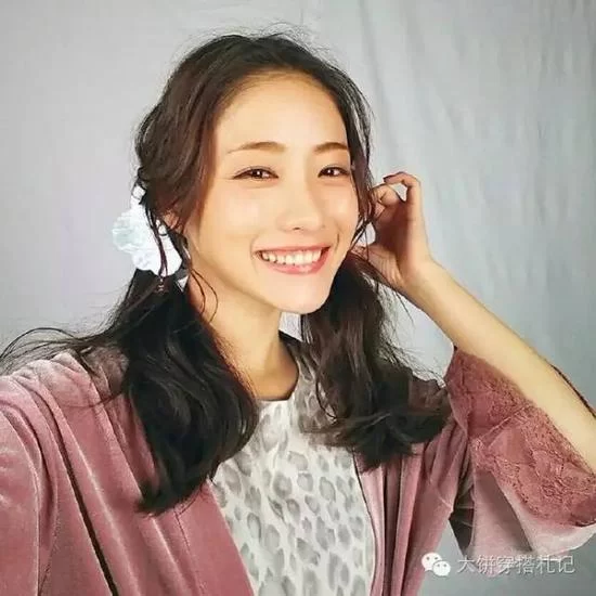 大饼:石原又霸屏!如何学她穿成时尚女编辑?(图31) 大饼:石原又霸屏!如何学她穿成时尚女编辑?(图31)