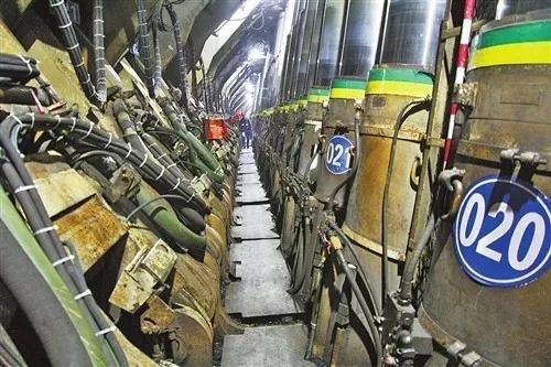 大柳塔煤矿7米大采高综采工作面