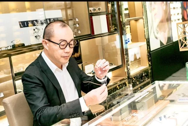 宋宁:匠心40载 将视力健康摆在首位(图1) 宋宁:匠心40载 将视力健康摆在首位(图1)